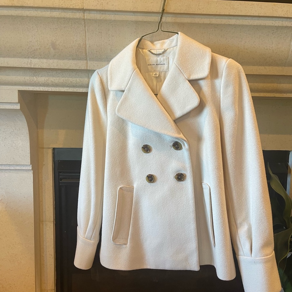 Banana Republic Cream Colored Peacoat